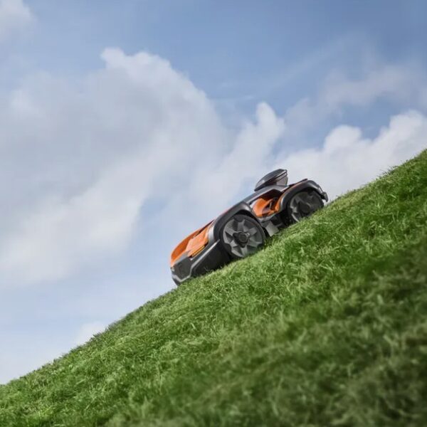 Mähroboter Husqvarna Automower 535 AWD EPOS (26-02)